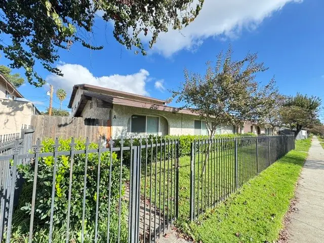 202 E Jackson, Rialto, CA 92376 - #3
