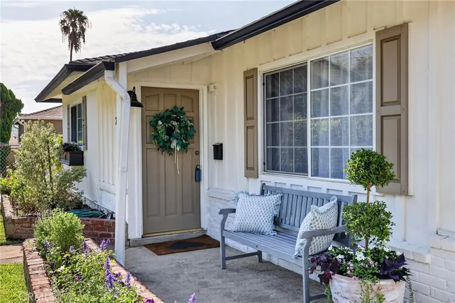 2482 New York Drive, Altadena, CA 91001 - #2