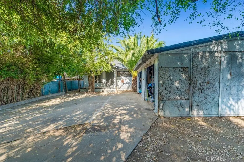 2081 Summit, Altadena, CA 91001 - #1