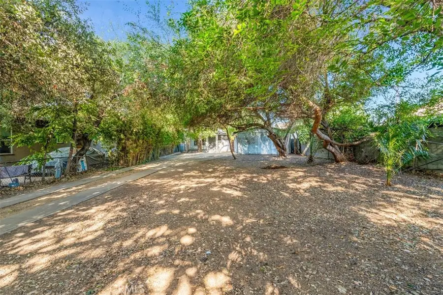 2081 Summit, Altadena, CA 91001 - #3