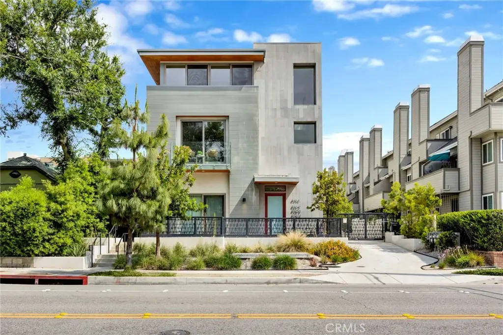 943 E California Boulevard #2, Pasadena, CA 91106 - #1