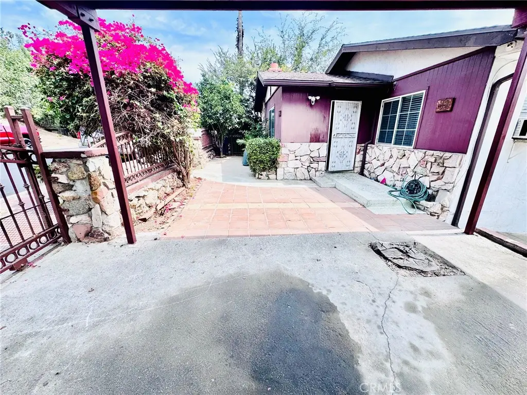 5226 Ithaca, Los Angeles, CA 90032 - #1