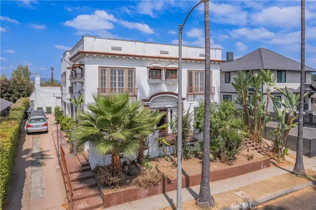 1427 Laveta, Los Angeles, CA 90026 - #1