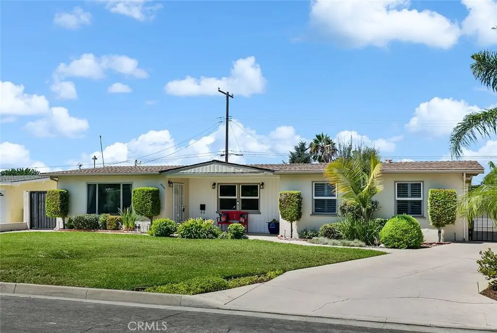 4939 N De Lay Avenue, Covina, CA 91722 - #1