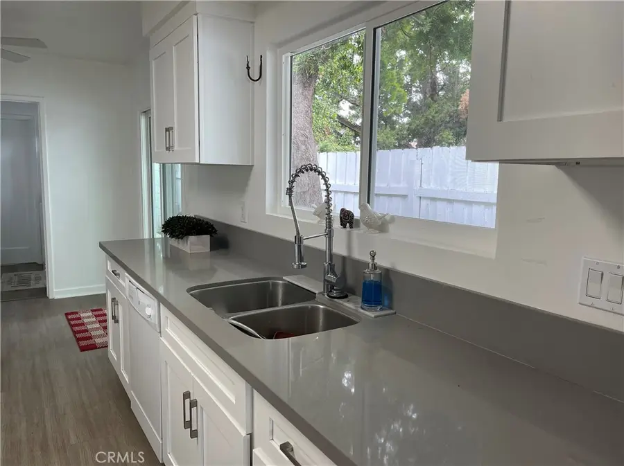 18724 Chase, Northridge, CA 91324 - #3