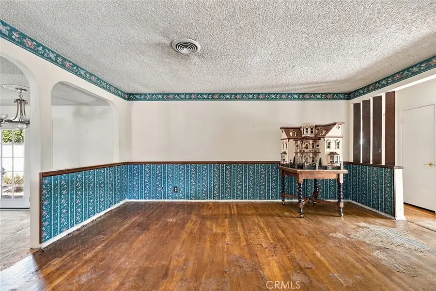 211 Lime Street, La Habra, CA 90631 - #3