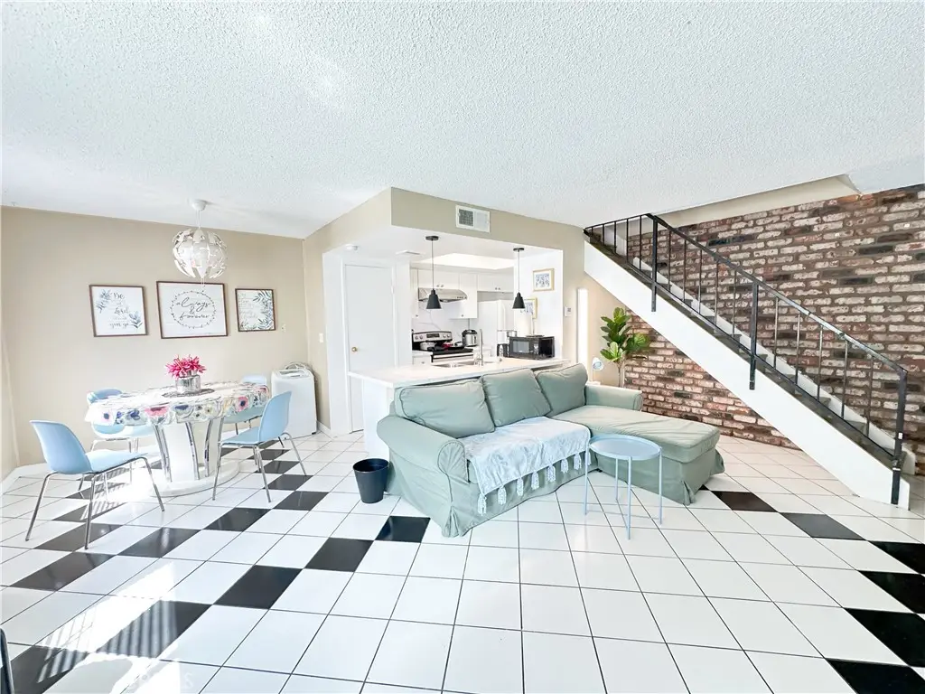 18125 Via Amorosa #3, Rowland Heights, CA 91748 - #1