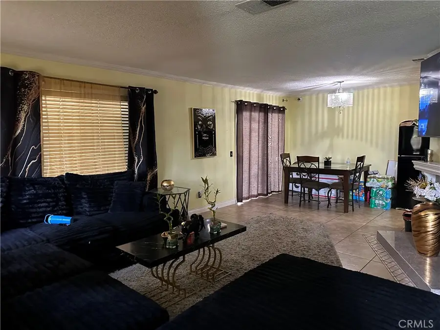 1806 N Vineyard, Ontario, CA 91764 - #2