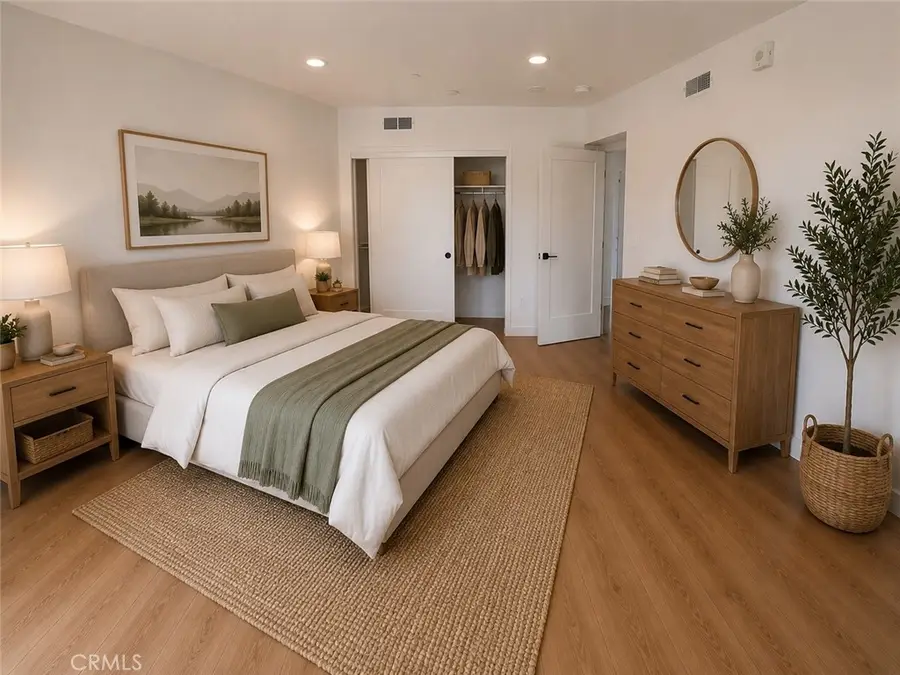 176 N Catalina Ave #402, Pasadena, CA 91106 - #2