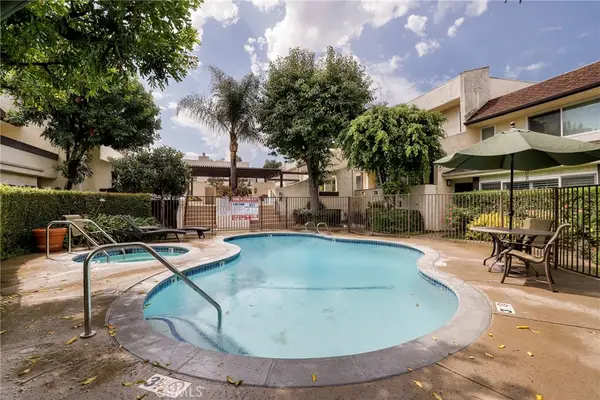 4321 Matilija Avenue #1, Sherman Oaks, CA 91423