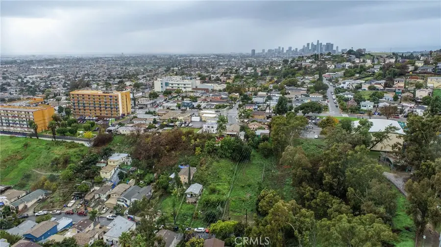 945 Miller Avenue, East Los Angeles, CA 90063 - Image #3