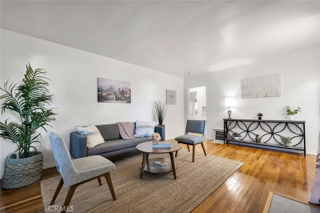 1527 N Avon Street, Burbank, CA 91505 - Image #1