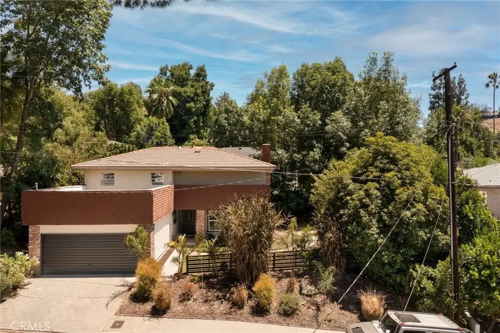 22666 Cavalier Street, Woodland Hills, CA 91364 - Image #1