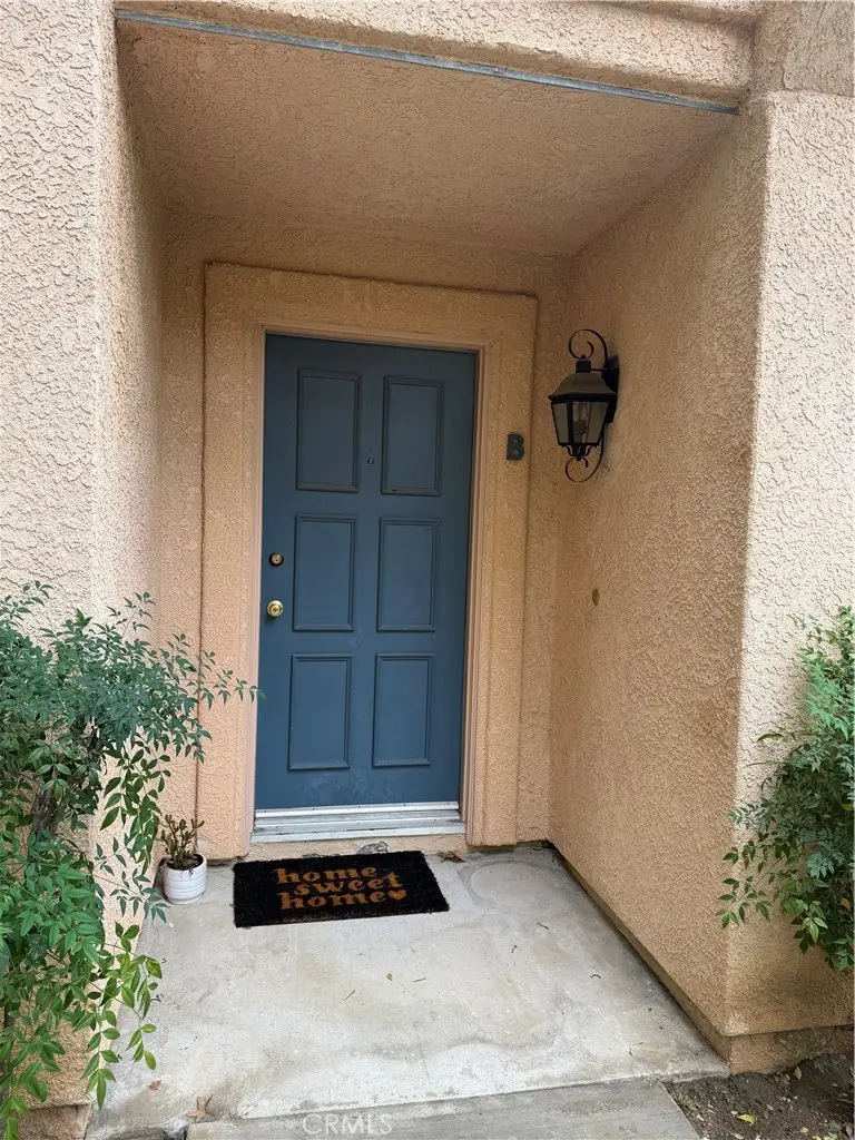 25152 Steinbeck, Stevenson Ranch, CA 91381 - Image #2