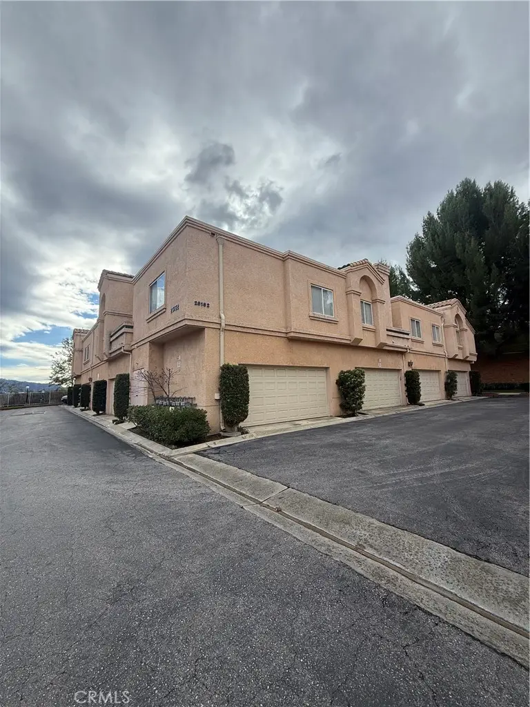 25152 Steinbeck, Stevenson Ranch, CA 91381 - Image #3