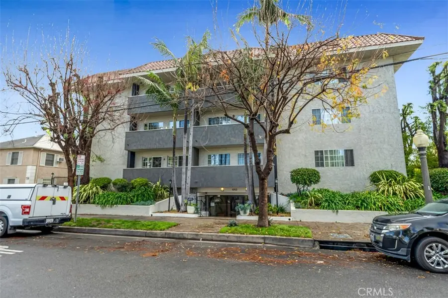 4140 Warner Boulevard #208, Burbank, CA 91505 - #3