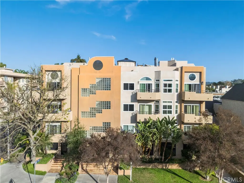 4230 Colfax #301, Studio City, CA 91604 - Image #1