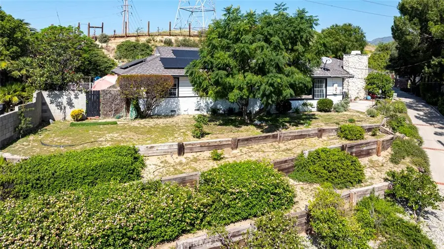 10557 Mahoney, Sunland, CA 91040 - #3