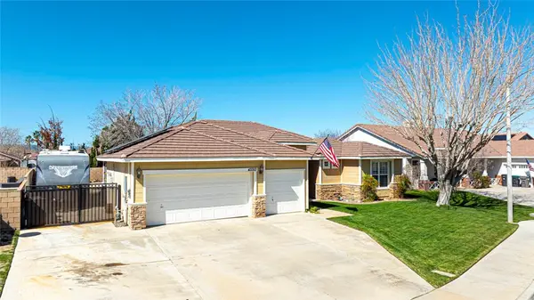 43353 Honeybee, Lancaster, CA 93536