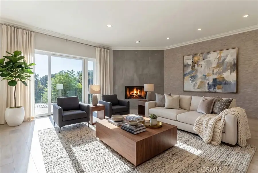 4918 Calvin Avenue, Tarzana, CA 91356 - #2