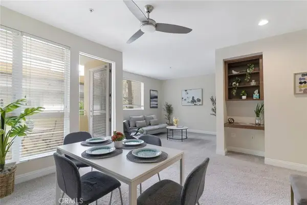 21301 Erwin Street #228, Woodland Hills, CA 91367