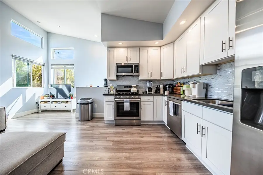 5743 Case, North Hollywood, CA 91601 - #3