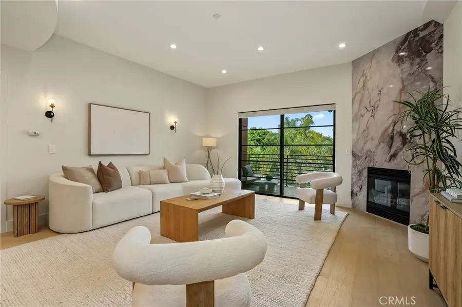 8788 Shoreham #32, West Hollywood, CA 90069 - #2