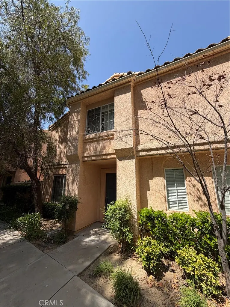 25152 Steinbeck #B, Stevenson Ranch, CA 91381 - #2