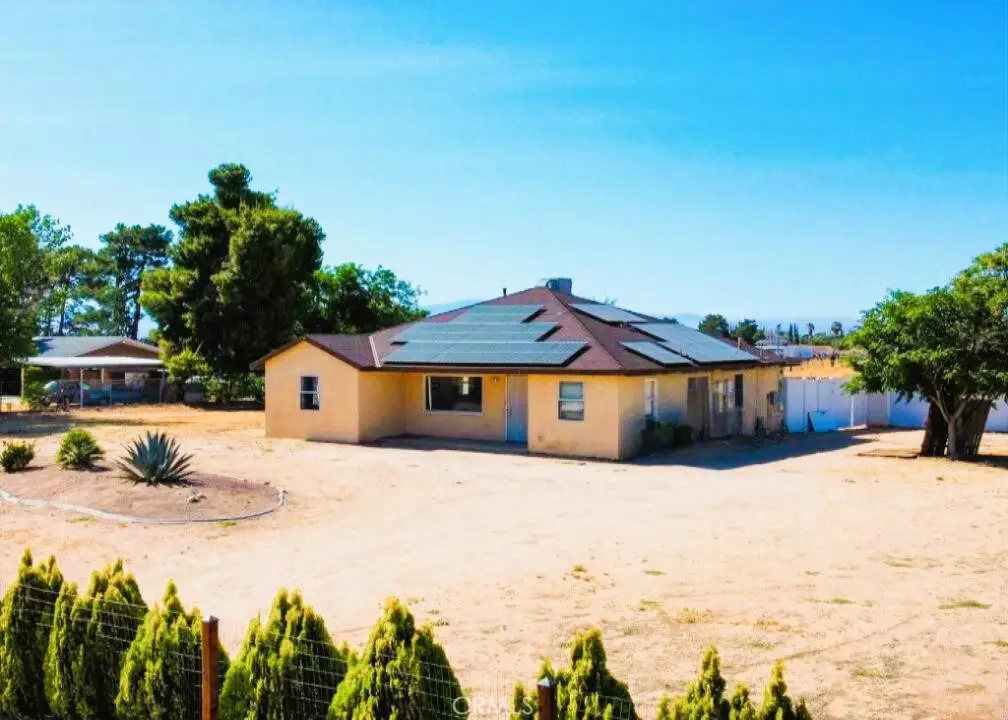 1641 W Avenue L4, Lancaster, CA 93534 - #1