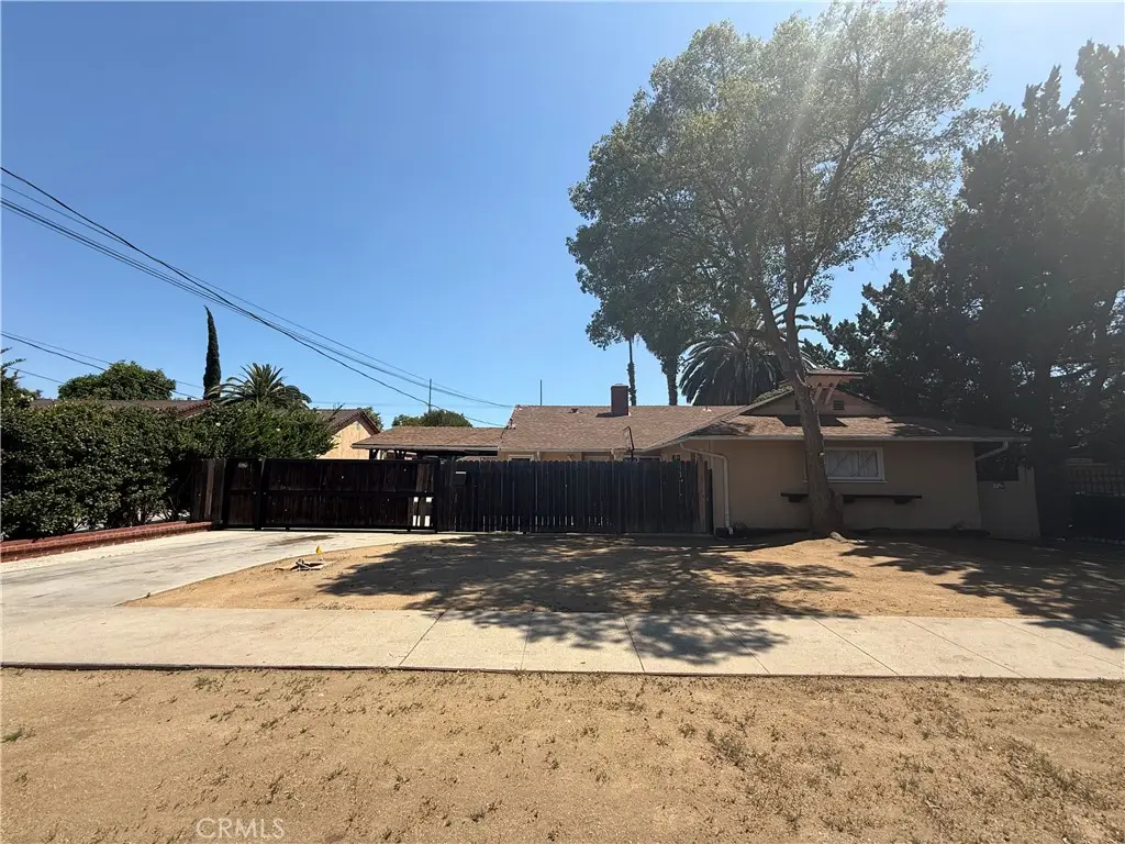 13638 Hartland, Van Nuys, CA 91405 - #1