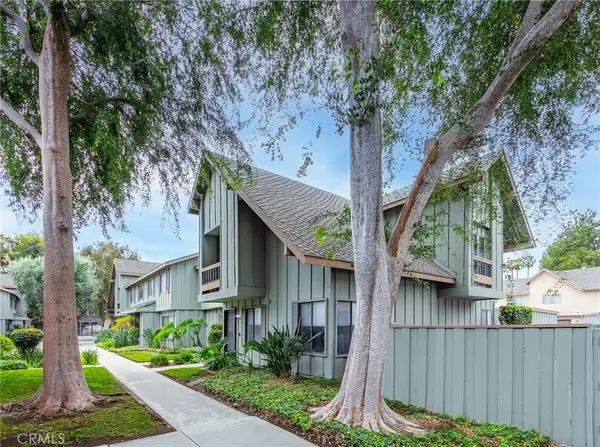 20126 Runnymede Street #22, Winnetka, CA 91306