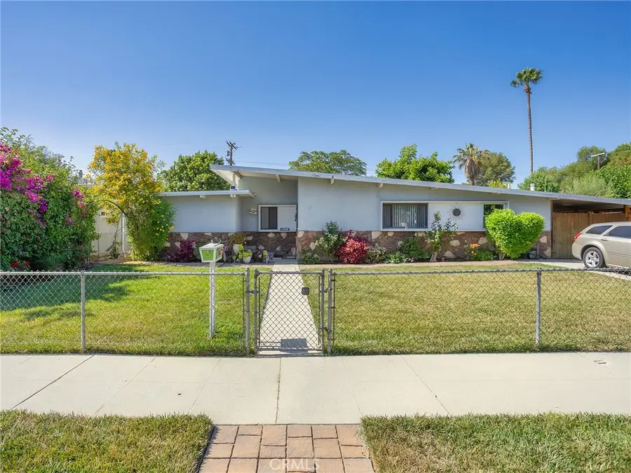 19420 Strathern Street, Reseda, CA 91335 - #3