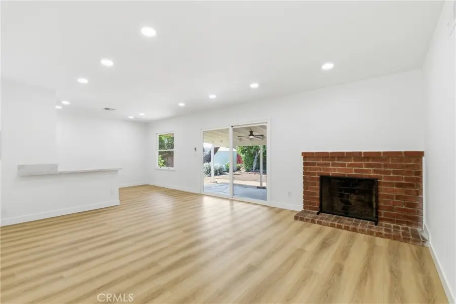 11251 Dronfield, Pacoima, CA 91331 - #3