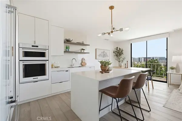 100 S Doheny #707, Los Angeles, CA 90048