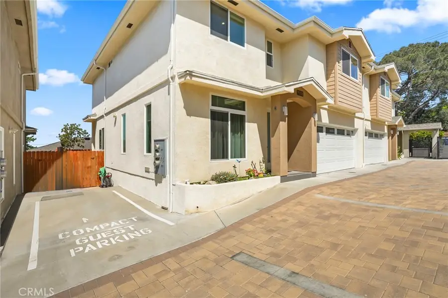 7030 Valmont Street #B, Tujunga, CA 91042 - #3