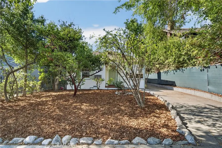 590 Prescott Street, Pasadena, CA 91104 - #2