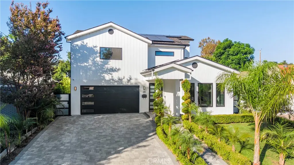 251 S Griffith Park, Burbank, CA 91506 - #1
