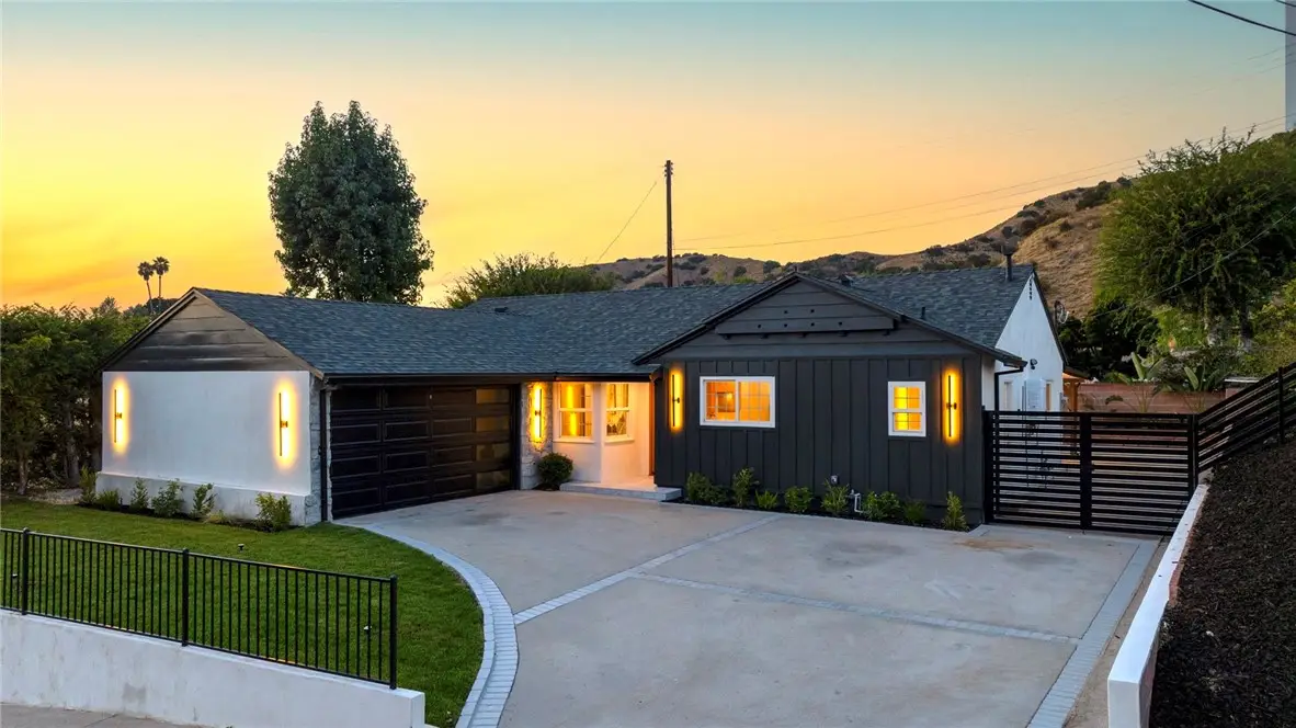 10211 Roscoe, Sun Valley, CA 91352 - #1