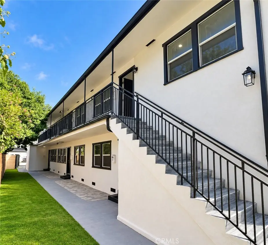 11689 Chandler, Valley Village, CA 91601 - #1