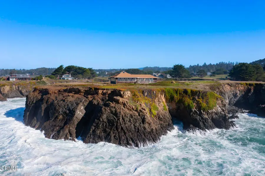 45525 S Caspar Drive, Mendocino, CA 95460 - Image #2