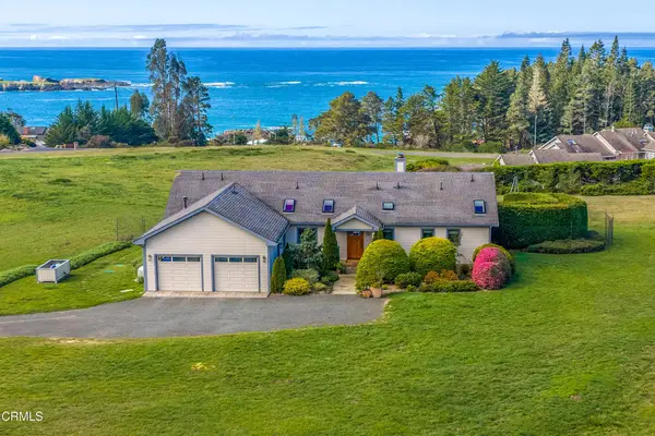 44750 Baywood Drive, Mendocino, CA 95460