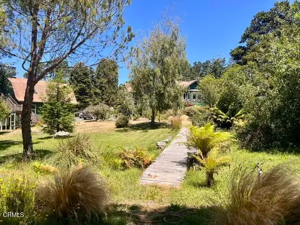 16298 Pearson Lane, Fort Bragg, CA 95437