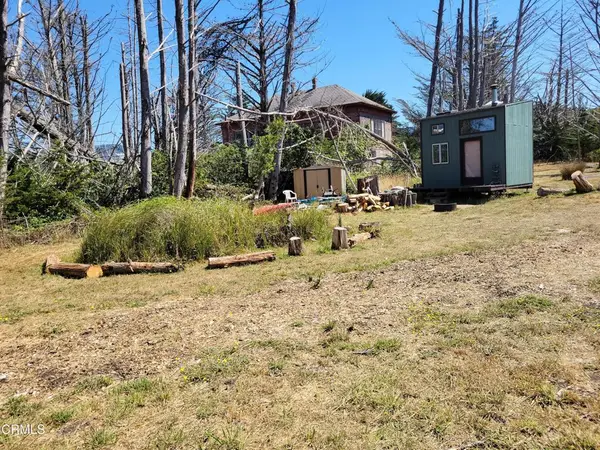 19800 Highway 1, Manchester, CA 95459