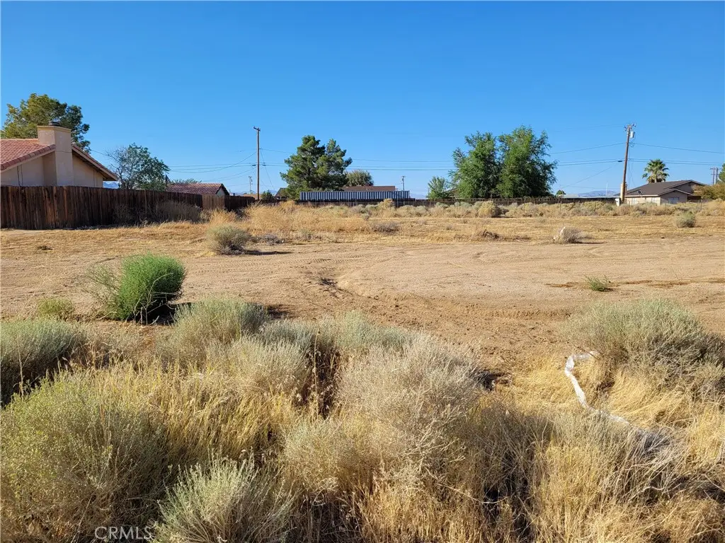 11 Walpole Avenue, California City, CA 93505 - #1