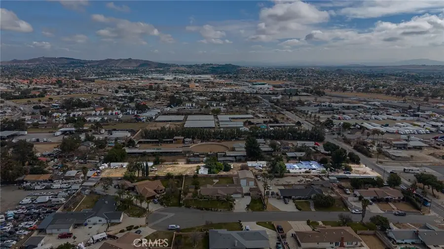 9931 Union Street, Jurupa Valley, CA 92509 - Image #2