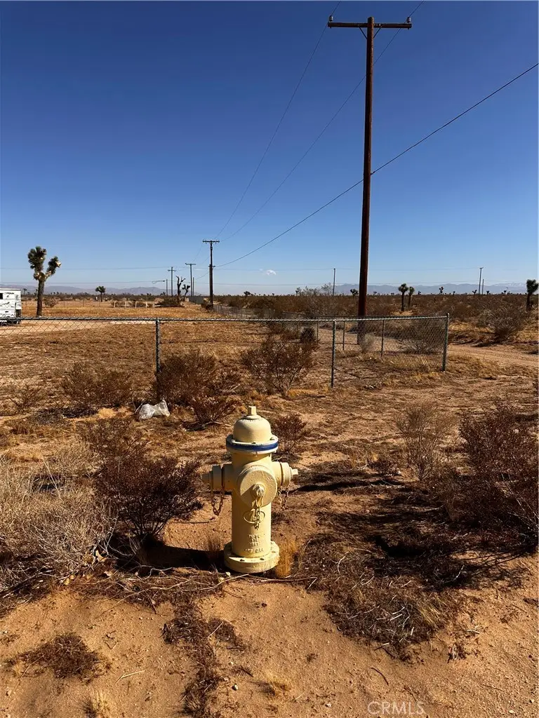 7625 Luna Road, Phelan, CA 92371 - Image #3