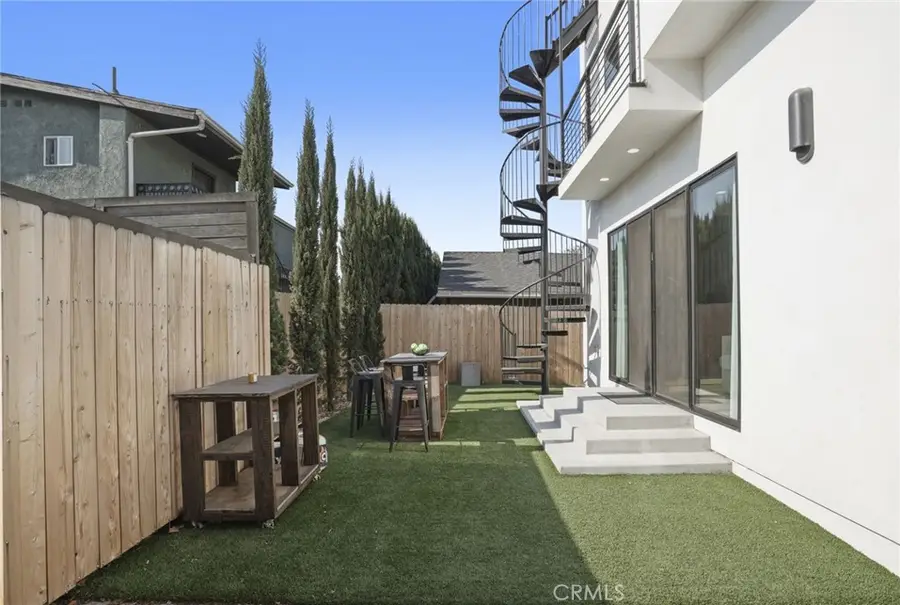 1916 W Court Street, Los Angeles, CA 90026 - #2