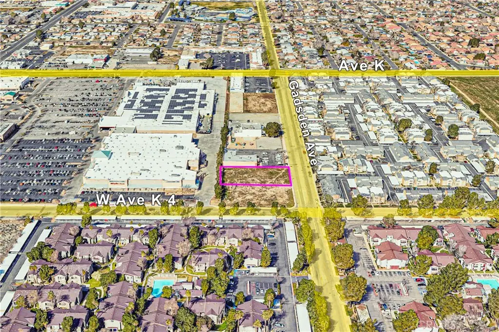 4 Gadsden Avenue, Lancaster, CA 93534 - #1