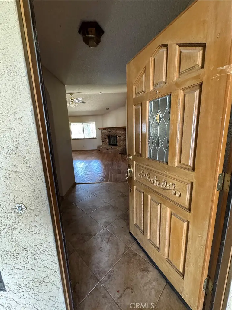 18515 Kalin Ranch Drive, Victorville, CA 92395 - Image #3