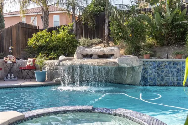 2168 Stonewood Street, Mentone, CA 92359